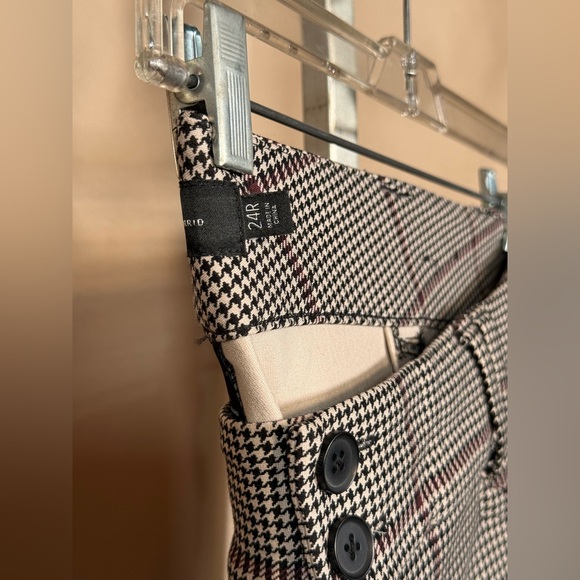 Studio By Torrid ALine Flare Grey Black Pink Houndstooth Print Trousers Size 24R - Picture 6 of 8